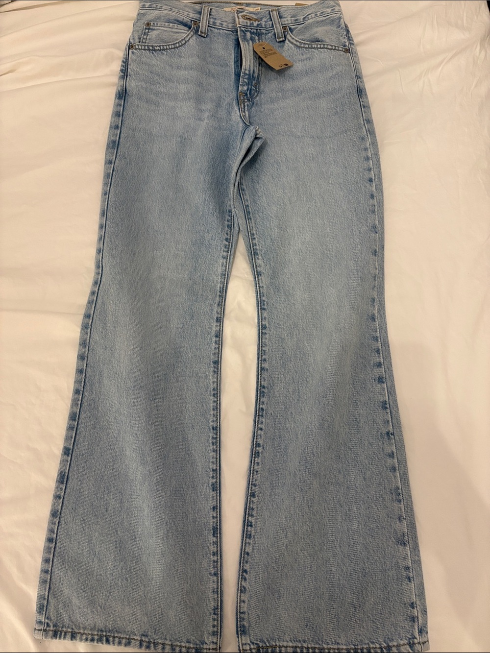 Levi’s Mid rise ‘94 Baggy BootCut Light Wash Women’s Baggy Jeans